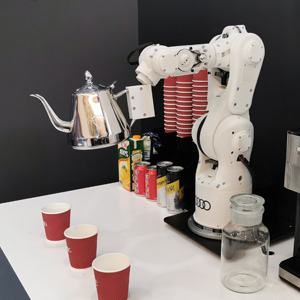 机器人饮料机
